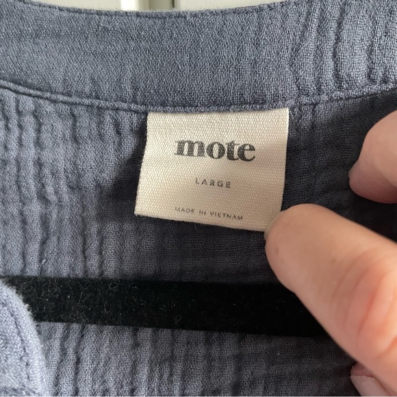 Mote Notch Neck Crepe Gauze Tunic Blouse - Picture 4 of 10